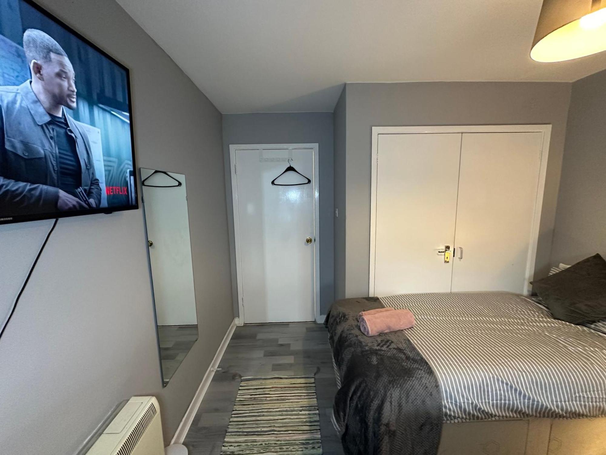 Wembley Serviced Apartment, 20Mins From Central Londen Buitenkant foto