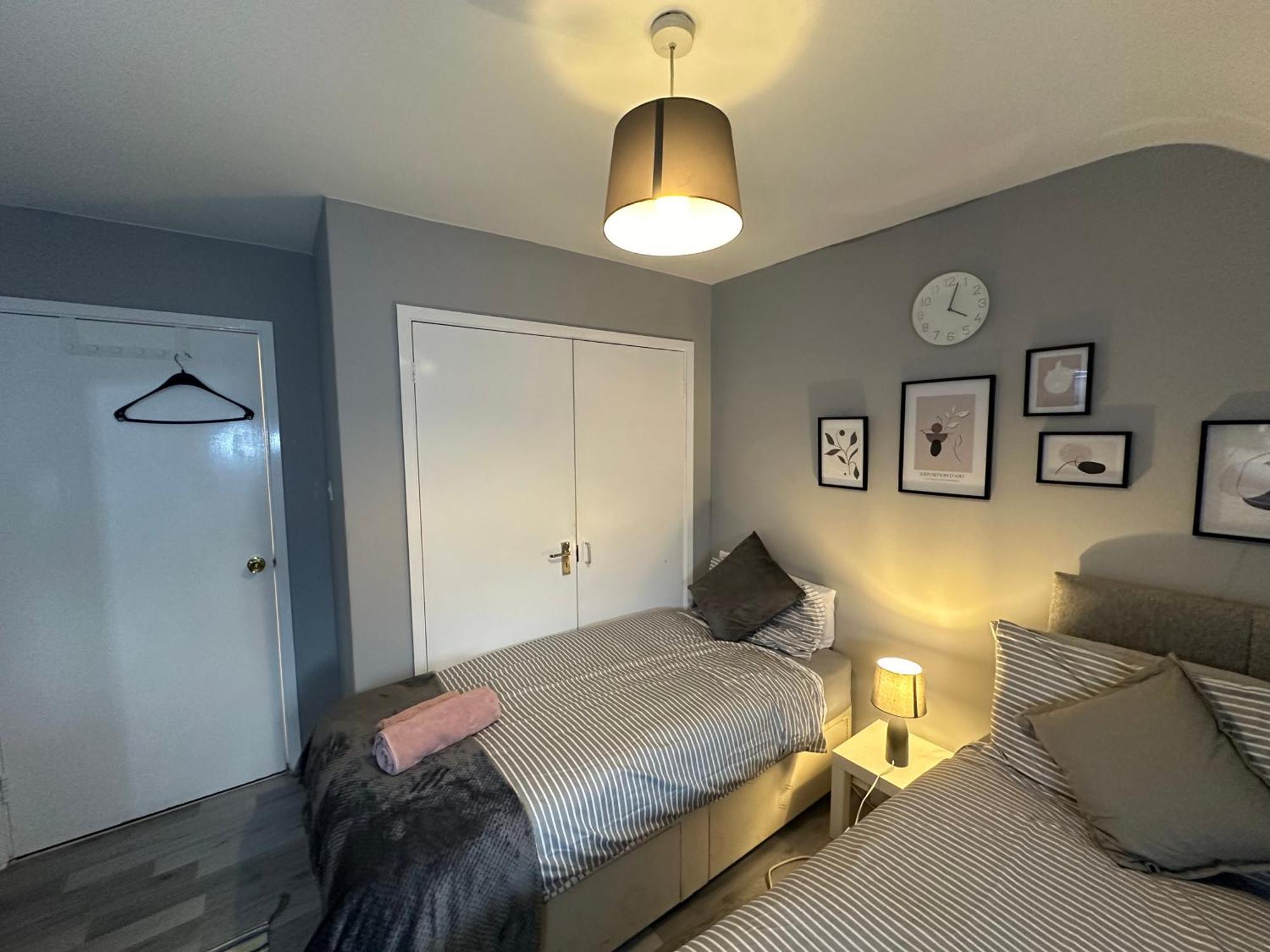 Wembley Serviced Apartment, 20Mins From Central Londen Buitenkant foto