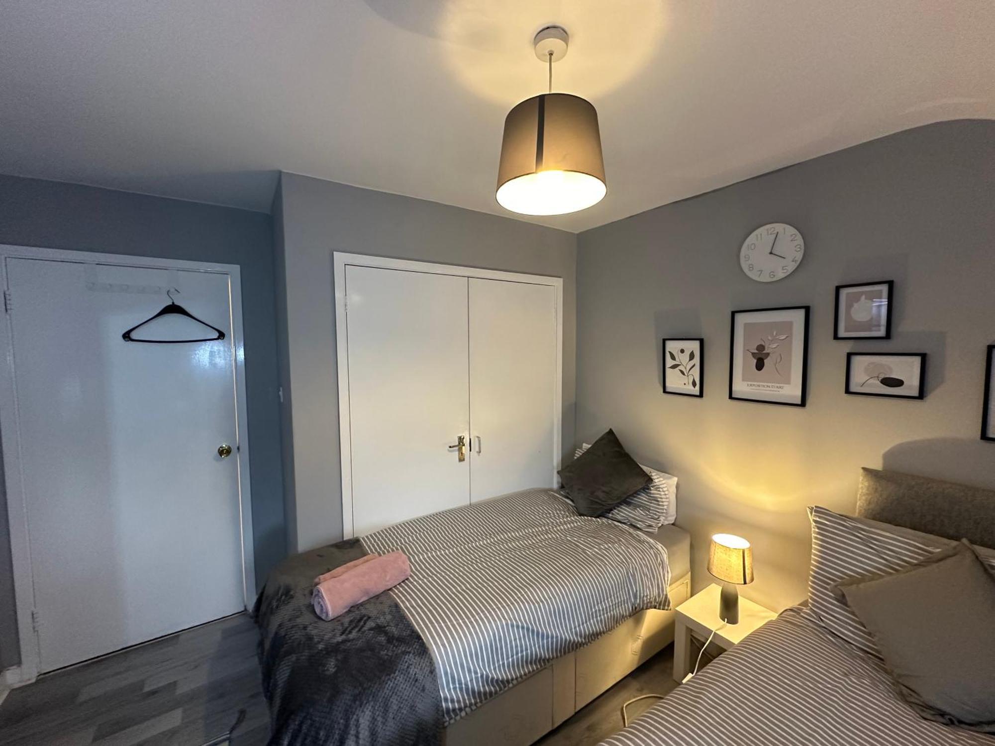 Wembley Serviced Apartment, 20Mins From Central Londen Buitenkant foto