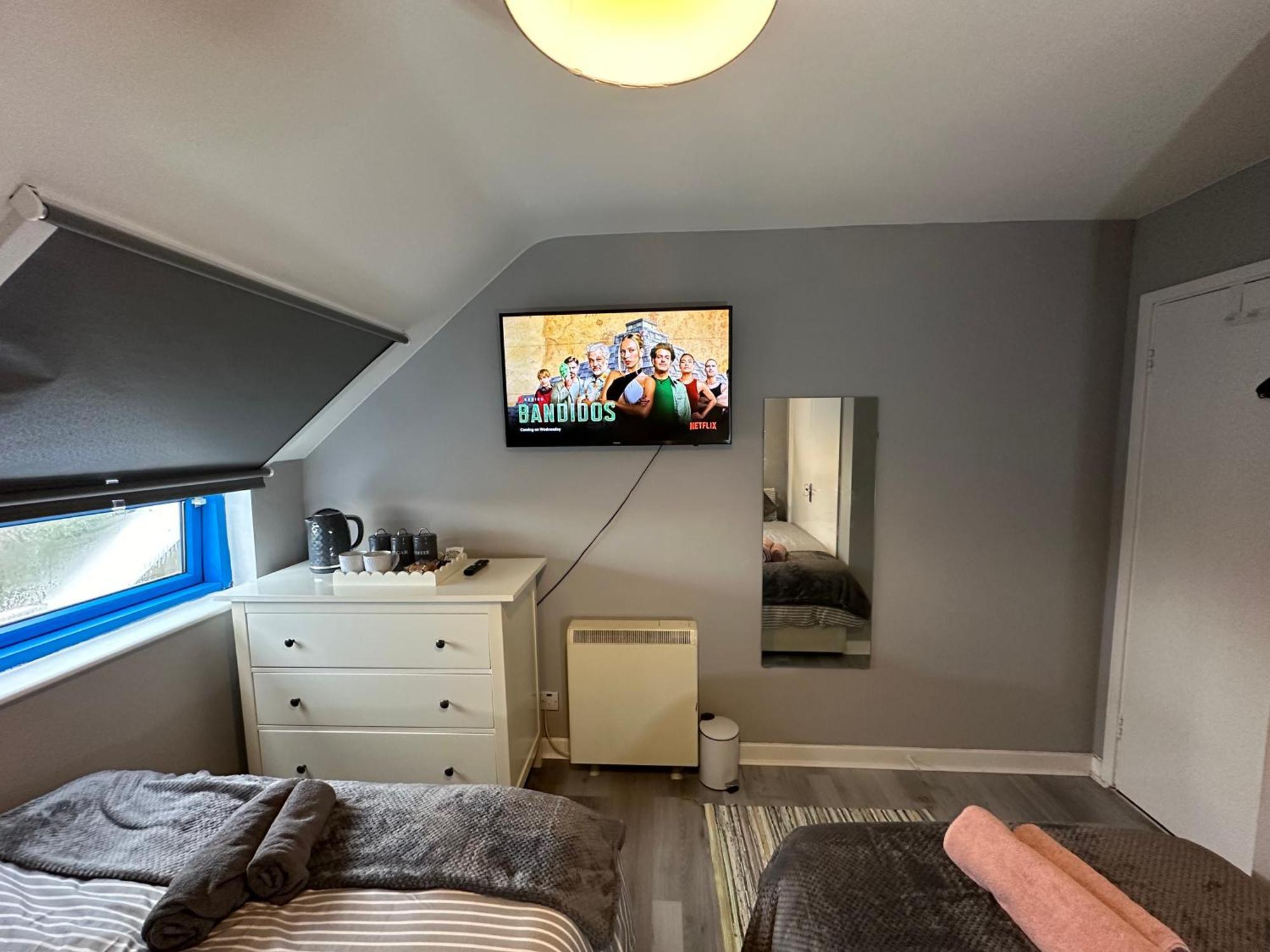 Wembley Serviced Apartment, 20Mins From Central Londen Buitenkant foto